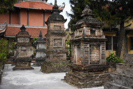 Độc đáo ngôi chùa nhiều tháp nhất ở Hải Dương