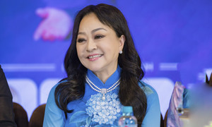 Danh ca Hương Lan: ‘Tôi muốn hát đến khi không còn khả năng’