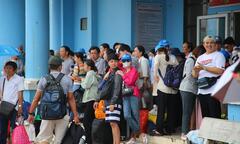 Tàu đi Phú Quốc, Nam Du tạm ngừng hoạt động, hàng trăm khách 'chôn chân' tại bến