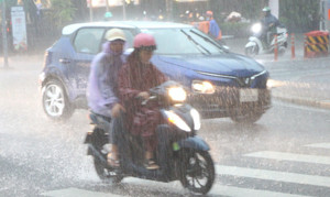 Dự báo thời tiết TP.HCM hôm nay 4/9: Mưa rào và dông