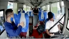 Tài xế bị đột quỵ khi đang lái xe, cố đánh lái để dừng xe an toàn đã qua đời