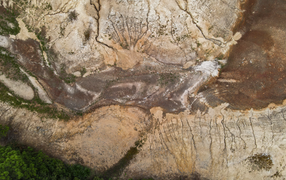 Hồ Thiên Tượng - suối Tiên cạn trơ đáy, hàng vạn dân có nguy cơ thiếu nước sạch