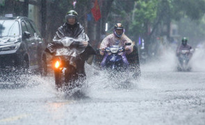 Sau nắng nóng, miền Bắc đón đợt mưa dông diện rộng