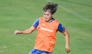 Văn Toàn nói lý do ít được thi đấu tại Hàn Quốc