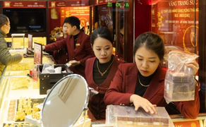 Giá vàng SJC cao nhất năm, sắp chạm mốc 69 triệu đồng/lượng