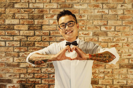 Tuấn Hưng là ca sĩ Việt đầu tiên được mời diễn tại sự kiện Super Bowl