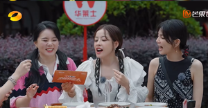 Tham gia gameshow tại Trung Quốc, Chi Pu bị 'chơi khăm'