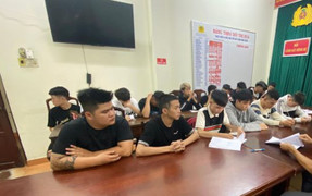 Tạm giam 18 côn đồ tham gia đánh, chém người tại TP Huế