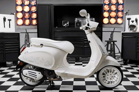 Bảng giá xe Vespa mới nhất tháng 9/2023