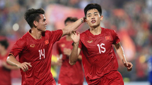 Tung đội hình dự bị, U23 Việt Nam hoà thất vọng U23 Singapore