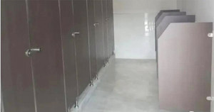 Khóc không thành tiếng khi cửa hàng cho thuê bị sửa thành toilet công cộng