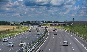 Lái xe trên cao tốc và đường thường khác nhau thế nào?