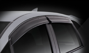 Có nên lắp vè che mưa ô tô?