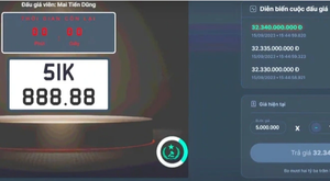 Biển số 51K-888.88 được đấu giá kỷ lục 32,34 tỷ đồng