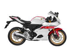 Bảng giá xe Yamaha YZF-R15 mới nhất tháng 9/2023