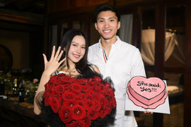 Đoàn Văn Hậu cầu hôn bạn gái Doãn Hải My