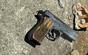 Nổ súng trong đêm, 1 cảnh sát và 2 người dân bị thương