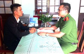 Nam shipper ở Quảng Nam trốn truy nã sau khi 'ôm' tiền hàng