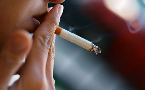 Cảnh báo số người Việt tử vong do khói thuốc tăng gấp đôi vào năm 2023