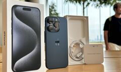 Mua iPhone 15 nào để có thời lượng pin lâu nhất?