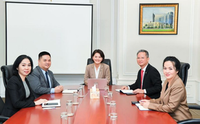 Phó Tổng Giám đốc HoSE bác tin đồn 'nộp đơn xin nghỉ việc'