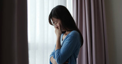 Ám ảnh chuyện tình ái lăng nhăng của mẹ, tôi muốn sống độc thân cả đời 