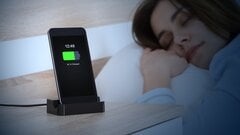 Sạc điện thoại qua đêm có gây hại pin?