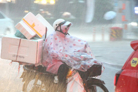 Dự báo thời tiết TP.HCM hôm nay 24/9: Chiều tối có mưa rào và dông vài nơi