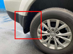 Có nên lắp ốp chắn bùn ô tô?
