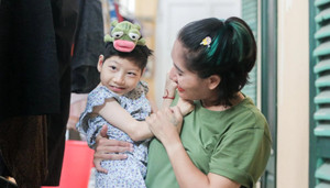 Nữ diễn viên 14 năm chăm con bị tổn thương não bẩm sinh: Cuộc đời vẫn đẹp sao