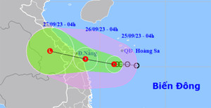 Áp thấp nhiệt đới cách Quảng Ngãi 240km, miền Trung mưa lớn trong 3 ngày