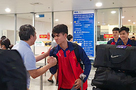 Olympic Việt Nam lặng lẽ về nước sau thất bại ở ASIAD 19