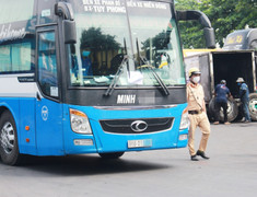 TP.HCM chỉ đạo khẩn xử lý nạn 'xe dù, bến cóc'