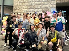 Chi Pu gặp gỡ người hâm mộ ở Trung Quốc