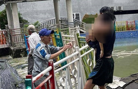 TP.HCM: Ngạt nước trong hồ bơi chung cư, bé gái 5 tuổi tử vong
