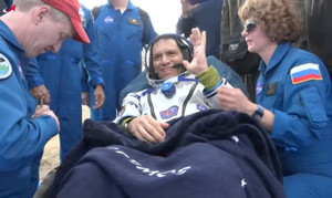 Các phi hành gia Mỹ và Nga trên ISS trở về Trái Đất