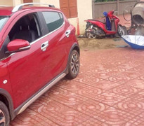 Giáo viên cấp 3 lùi xe ở cổng trường làm học sinh cấp 2 chết thương tâm 