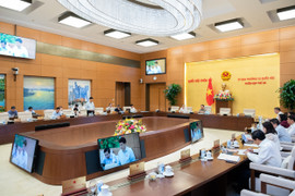 Ủy ban Thường vụ Quốc hội cho ý kiến lộ trình cải cách tiền lương trong tháng 10