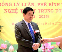 PGS.TS Nguyễn Thế Kỷ: Lĩnh vực nào cũng đòi danh hiệu NSND, NSƯT thì loạn