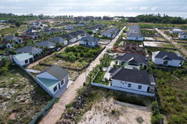 Chủ tịch TP Phú Quốc kháng cáo 2 bản án của Tòa án tỉnh Kiên Giang