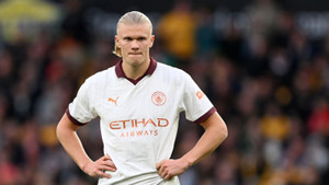 Haaland bị khóa chặt, Man City thua trận đầu tiên ở Ngoại Hạng Anh