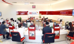 Chi lương qua ngân hàng nào để được hưởng nhiều ưu đãi hấp dẫn nhất?