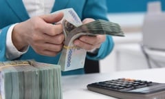 Lãi suất tiết kiệm ngân hàng hôm nay 4/10: Thấp kỷ lục, có kỳ hạn chỉ 3%/năm