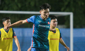 Hậu vệ tuyển Việt Nam: 'Đối đầu Son Heung-min là trải nghiệm thú vị'