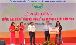 Vietcombank ủng hộ 10 tỷ đồng trong tháng cao điểm ‘Vì người nghèo’