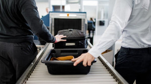 Nơi nào bẩn nhất ở sân bay?