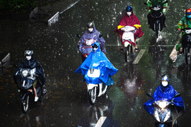 Tin mưa dông Bắc Bộ từ đêm 5/10 và dự báo thời tiết 10 ngày tới