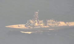 Iran công bố video UAV theo dõi tàu khu trục Mỹ