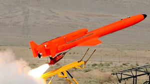 Khoảnh khắc UAV Iran phô trương sức mạnh, diệt gọn mục tiêu