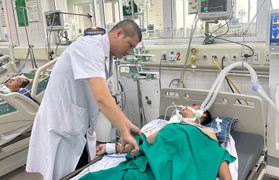 Nam thanh niên nguy kịch sau khi bị mèo cắn